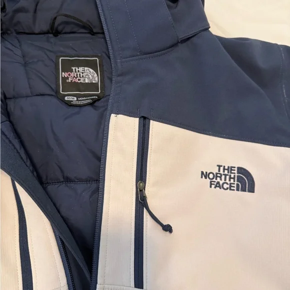 The North Face Men's Navy and Cream Jacket - Picture 4 of 15